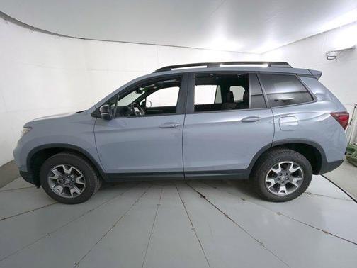 2022 Honda Passport AWD TrailSport