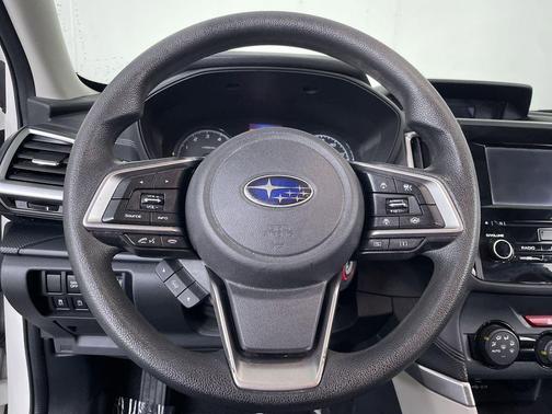 Crystal White Pearl 2021 Subaru Forester Base