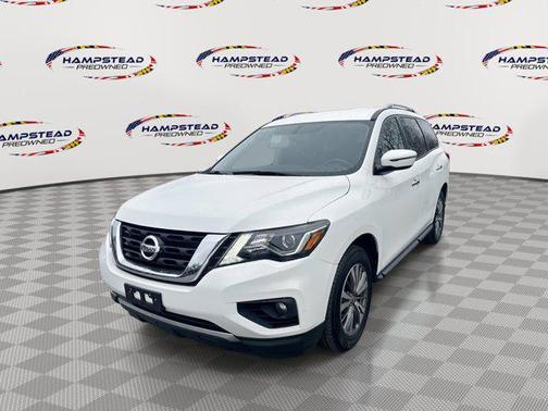 2019 Nissan Pathfinder SV