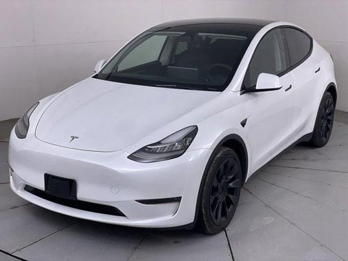 2023 Tesla Model Y Long Range Dual Motor All-Wheel Drive