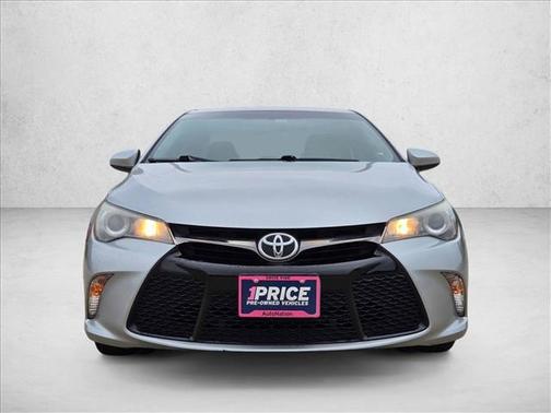 Celestial Silver Metallic 2015 Toyota Camry SE