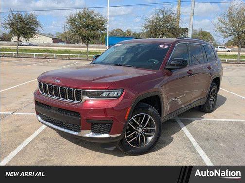 2023 Jeep Grand Cherokee L Laredo