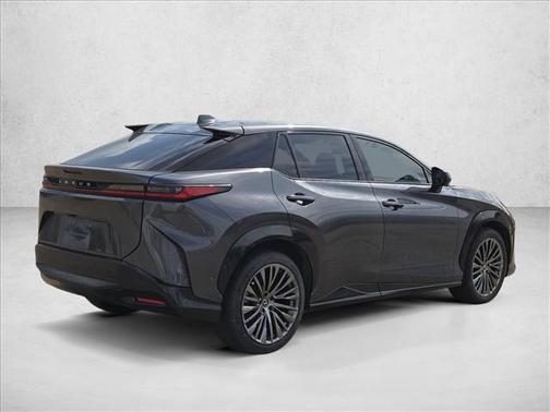 2023 Lexus RZ 450e Luxury