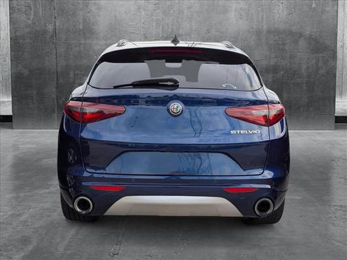 2020 Alfa Romeo Stelvio Sport