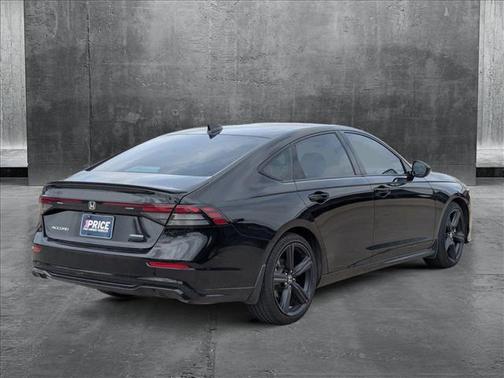 2023 Honda Accord Hybrid Base