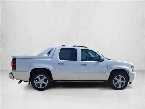 2013 Chevrolet Avalanche LTZ