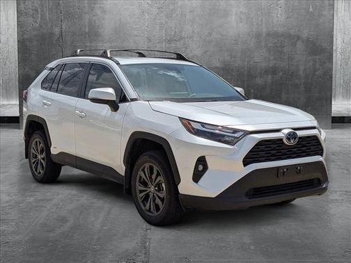 2023 Toyota RAV4 Hybrid XLE Premium