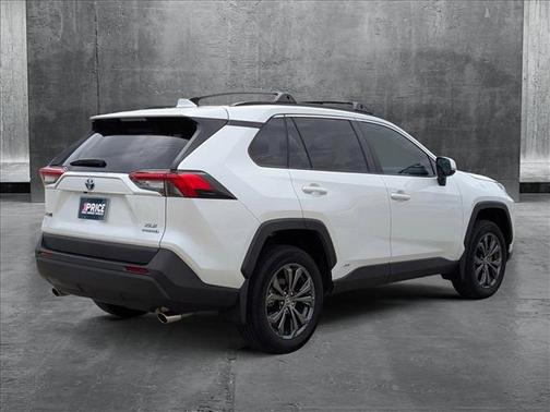 2023 Toyota RAV4 Hybrid XLE Premium