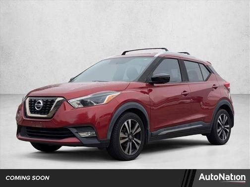 2019 Nissan Kicks SR