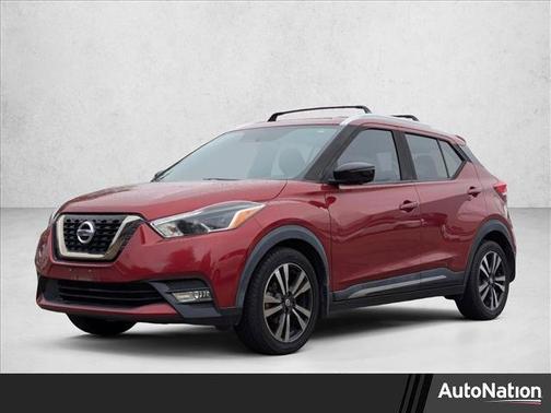 2019 Nissan Kicks SR