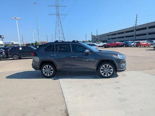 2019 Toyota RAV4 Limited