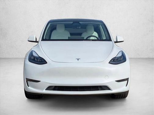 2025 Tesla Model Y Long Range Dual Motor All-Wheel Drive