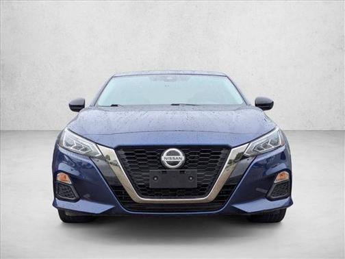 2020 Nissan Altima SR FWD