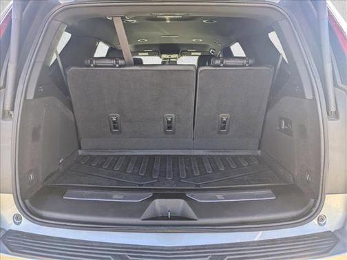 2023 Cadillac Escalade Luxury