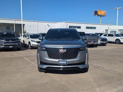 2023 Cadillac Escalade Luxury