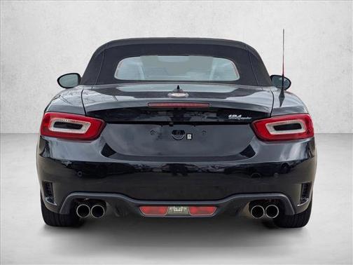 2017 FIAT 124 Spider Base