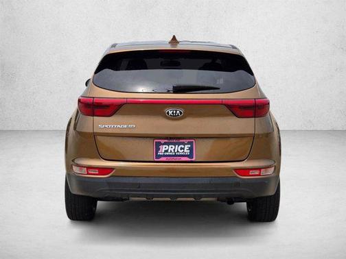 Burnished Copper 2017 Kia Sportage LX