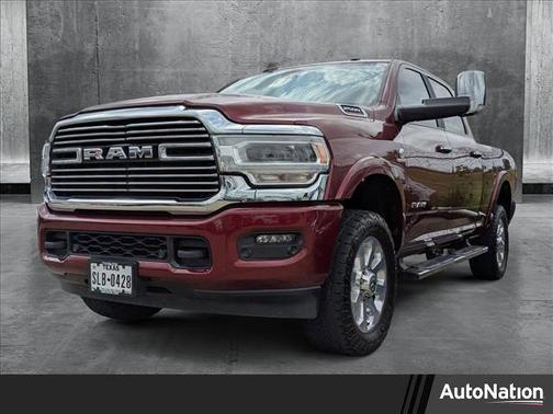 2022 RAM 2500 Laramie Crew Cab 4x4 6'4' Box