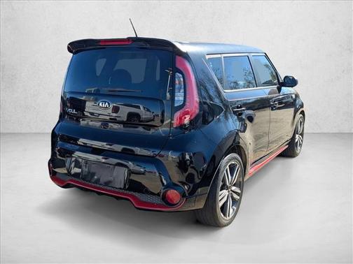 2015 Kia Soul +
