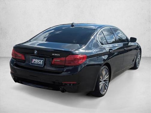 2018 BMW 530 530i