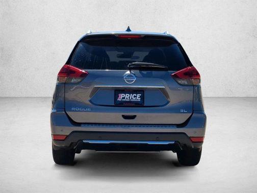 Gun Metallic 2019 Nissan Rogue SL