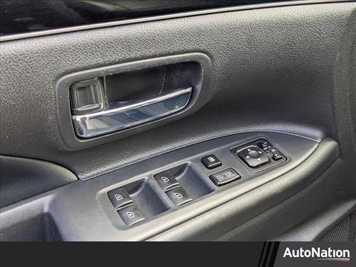 2020 Mitsubishi Outlander SE