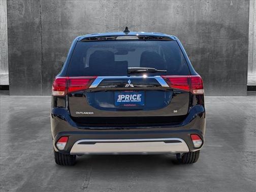 2020 Mitsubishi Outlander SE