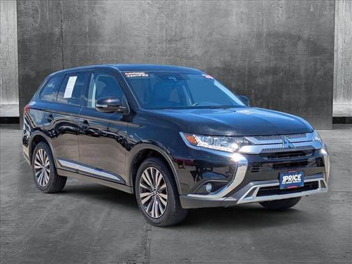 2020 Mitsubishi Outlander SE