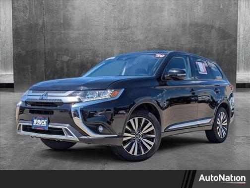2020 Mitsubishi Outlander SE