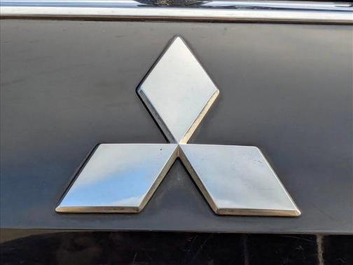 2020 Mitsubishi Outlander SE