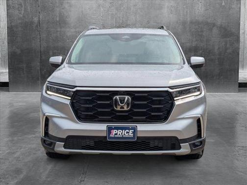 2023 Honda Pilot AWD Elite