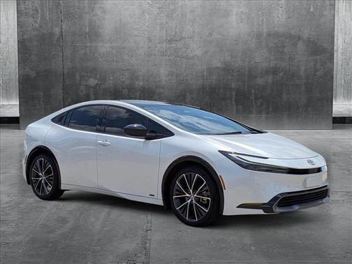2024 Toyota Prius XLE