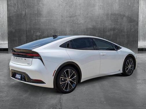 2024 Toyota Prius XLE