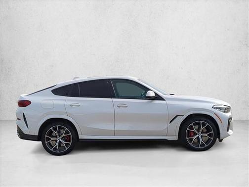 2021 BMW X6 xDrive40i