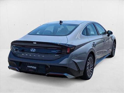 2024 Hyundai SONATA Hybrid SE