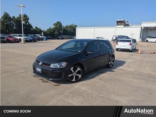 2017 Volkswagen Golf GTI 2.0T S 4-Door