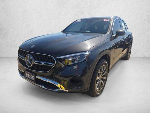 Graphite Grey Metallic 2024 Mercedes-Benz GLC 300 4MATIC