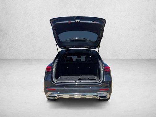 Graphite Grey Metallic 2024 Mercedes-Benz GLC 300 4MATIC
