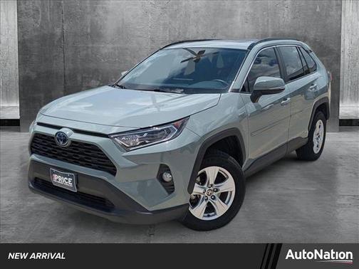 2021 Toyota RAV4 Hybrid XLE