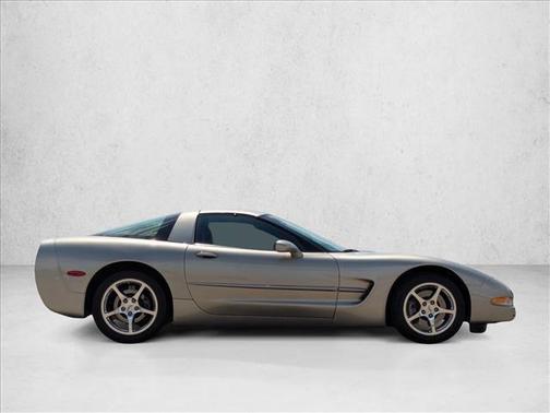 Light Pewter Metallic 2000 Chevrolet Corvette Base