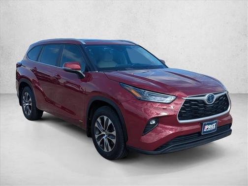 2023 Toyota Highlander Hybrid XLE