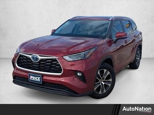 2023 Toyota Highlander Hybrid XLE