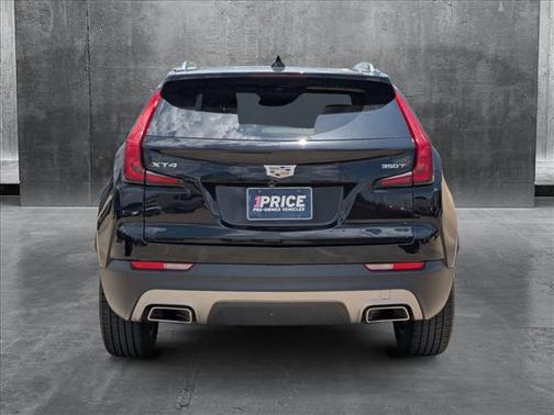 2021 Cadillac XT4 Premium Luxury