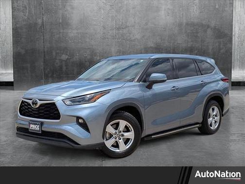2021 Toyota Highlander LE