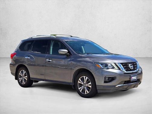 Gun Metallic 2017 Nissan Pathfinder SL