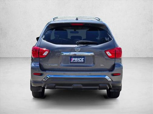 Gun Metallic 2017 Nissan Pathfinder SL