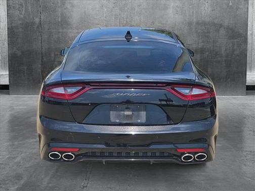 2018 Kia Stinger GT2