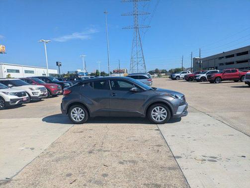 2019 Toyota C-HR LE