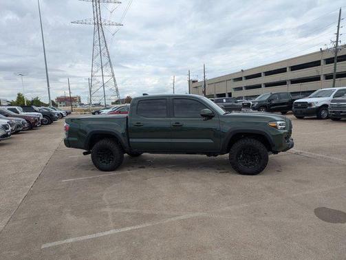 2022 Toyota Tacoma TRD Off Road