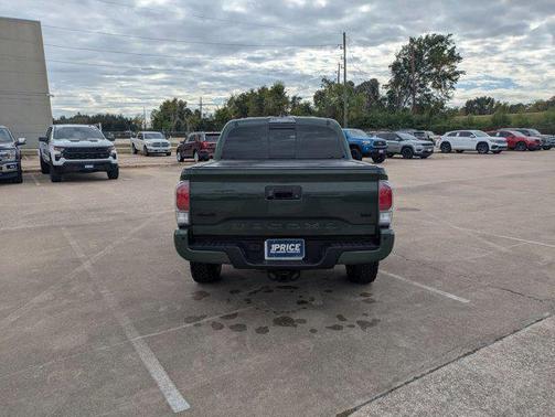 2022 Toyota Tacoma TRD Off Road